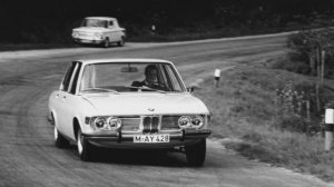 BMW E3 • ПРАЩУР СЕМЁРКИ • ИСТОРИЯ автомобиля 60-х и 70-х