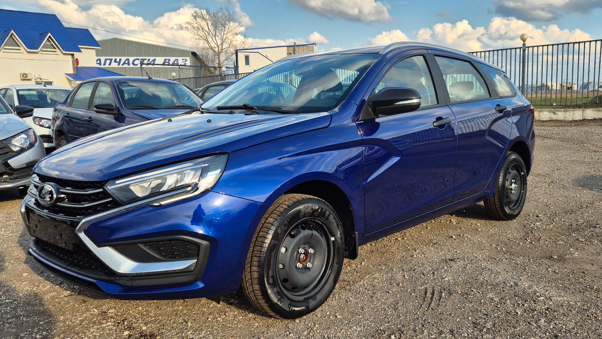 205 000 СКИДКА НА ШИКАРНЫЙ СЕМЕЙНЫЙ УНИВЕРСАЛ VESTA SW В САМОЙ ДОСТУПНОЙ КОМПЛЕКТАЦИИ КОМФОРТ #vesta