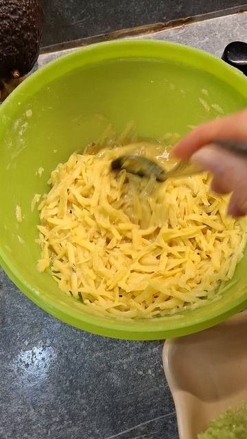 Сочные и румяные: картофельные оладьи, от которых невозможно оторваться😋❤️🔥#еда #вкусно #картофел