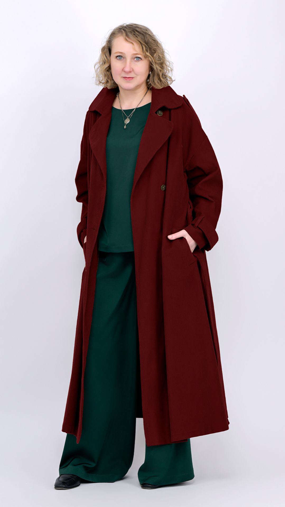 🧥Если цвет тренча выбран правильно 🎨 он освежает лицо и мы выглядим на 10 лет моложе💥PEPPIRIS💪