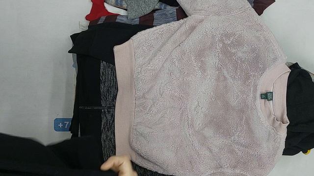 Толстовки микс  секонд оптом 70 пак