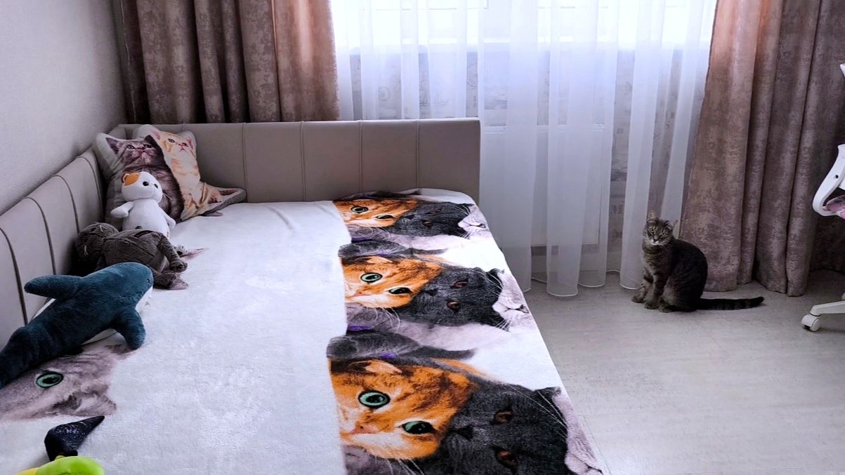 Влог. Комната Арины готова. Благодаря мастеру в квартире теперь тихо и тепло!