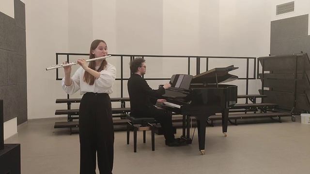 Категория 3: участники 13-14 лет включительно: Демидова Ольга Юрьевна