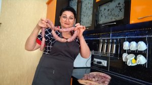 ЖИЗНЬ В СЕЛЕ:ПРИШЛА ПОРА КОЛБАСОК