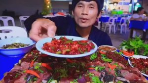 #МУКБАНГ Свежее мясо с острым соусом и вкусными овощами! ASMR ЕДА НА КАМЕРУ ОБЖОР ОБЕД