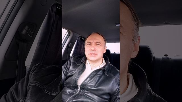 После инсульта больному, что использовать для восстановления ходьбы: ходунки,  трость или костыли?