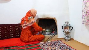 Уединенная сельская жизнь в горах Ирана.