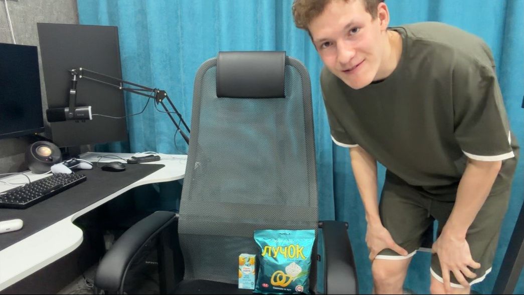 ROMALEKOMCEV ВЗЯЛ ЛУКОВЫЕ КОЛЬЦА И ЗАПИЛ СОКОМ ФРУТОНЯНЯ!