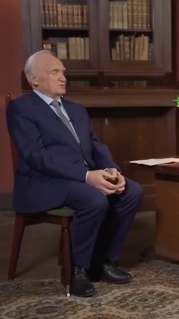 ☦ Почему БОГ избрал именно ДЕВУ МАРИЮ❓❤🌿🙏 смотреть онлайн