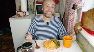 Обед с Рыжулей. Всегда во всем виновата женщина? Мукбанг. Обжор. Еда на камеру. Диета. Шизофрения.