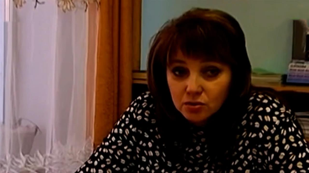 Умерла учитель, на которую напал школьник в Пермском крае. смотреть онлайн