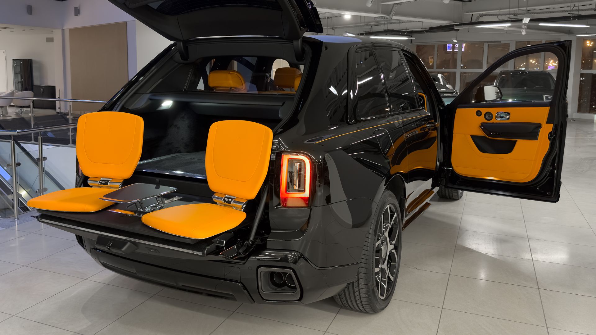 2026 Rolls-Royce Cullinan Series II Black Badge V12