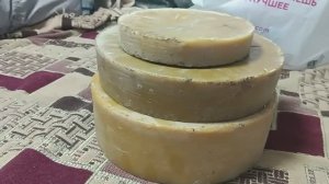 Вот сколько труда‼️Муж натопил воск и сдал его на Вощину.