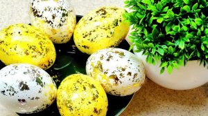 Без химии! Только натуральный краситель! Ярко жёлтые яйца!