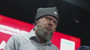 Неигровое время: как шутники-газовики готовились к выступлениям