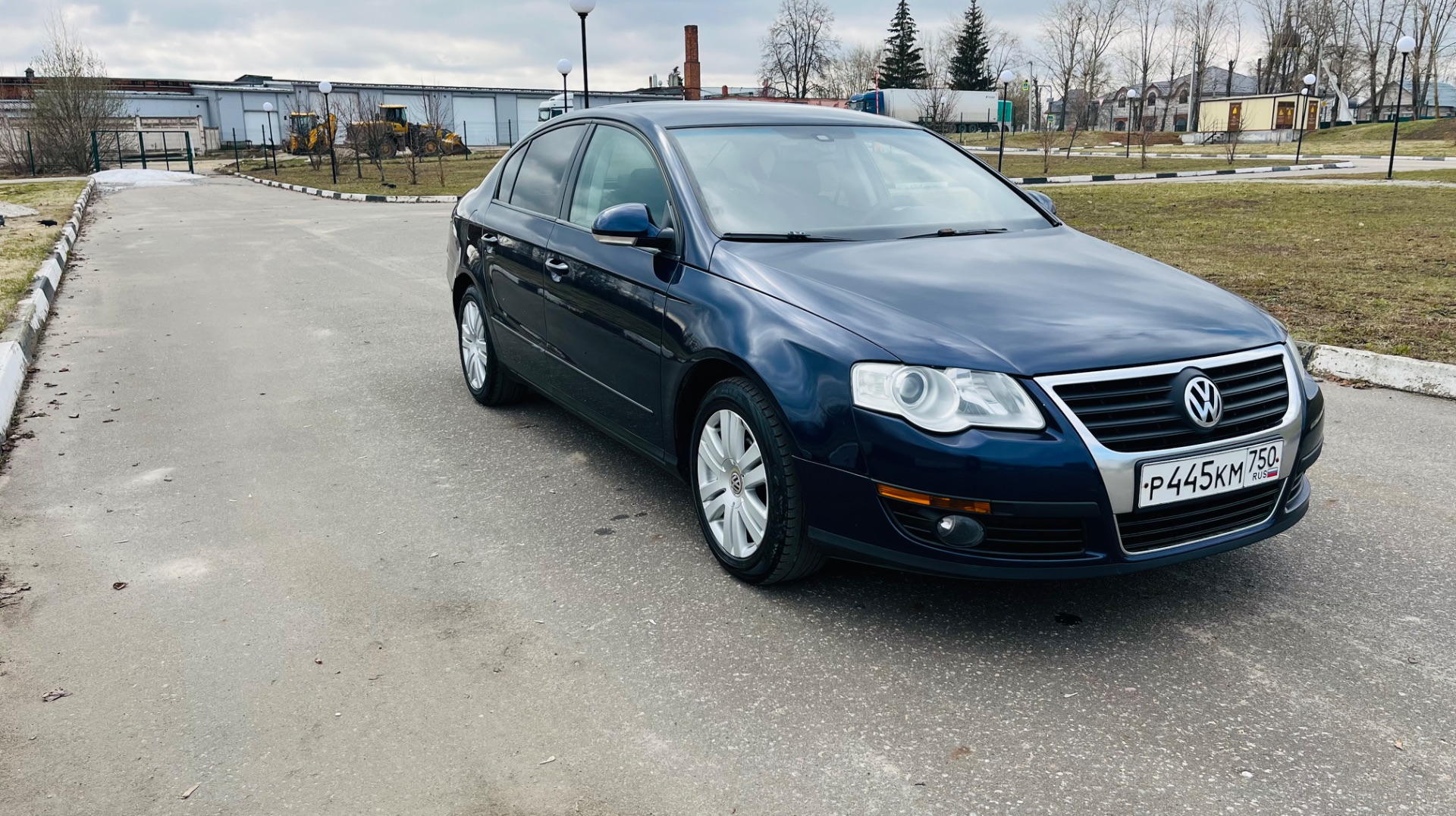 Фольксваген пассат.