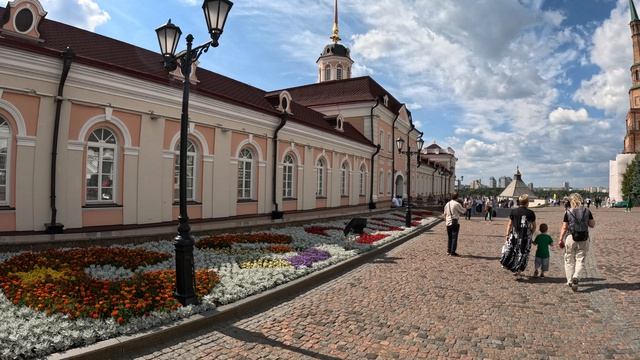 Прогулки по Казанскому кремлю.