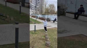 Детская площадка между травматологом и лором