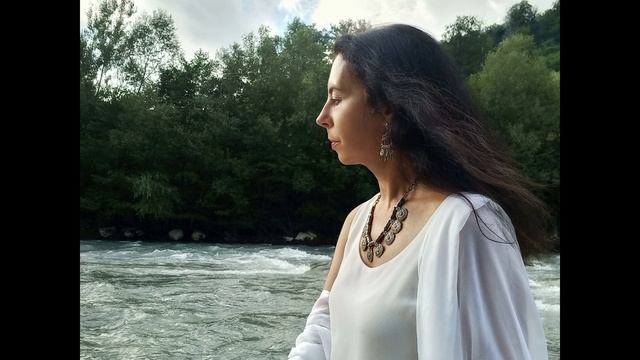 "Всему, что зрим, прообраз есть..." (стихи Джалаладдина Руми)