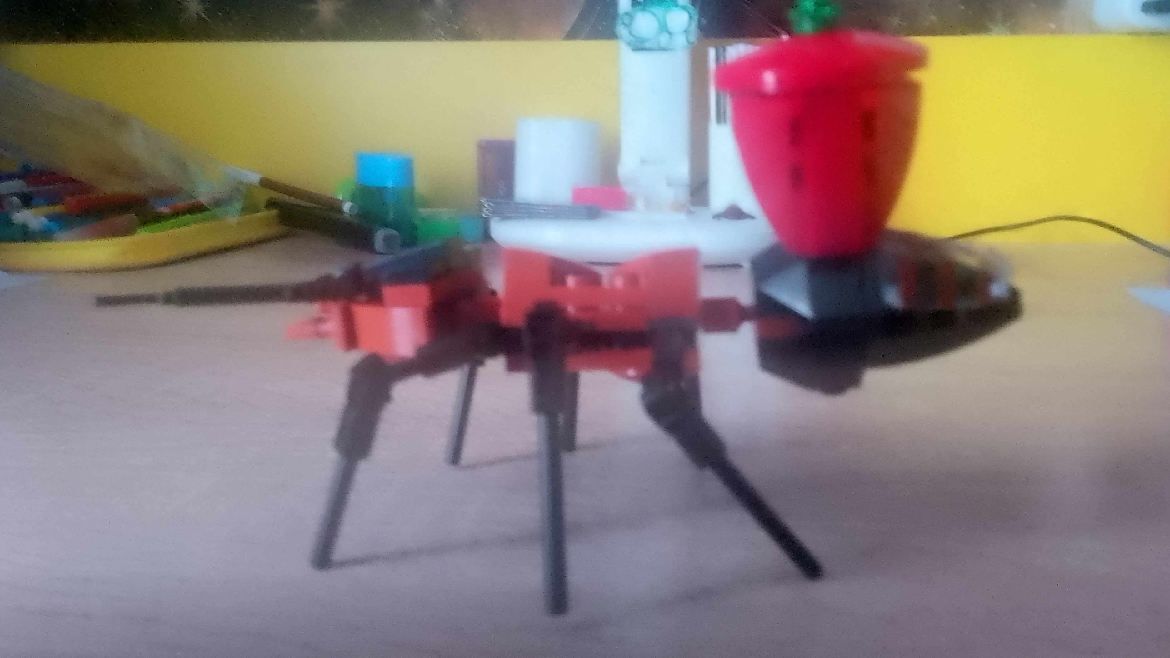 собираем муравья из LEGO