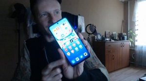 Распаковка телефона под мессенджер MAX VIVO IQOO 10x