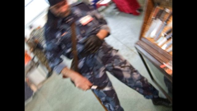 Выпендрёж с ножом Тайфун