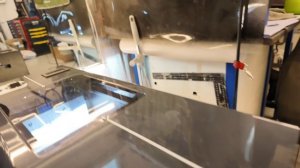 Улучшение света zeeker 001 2023.