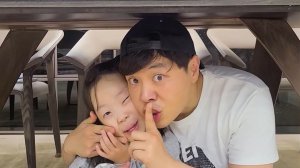 АЛИСА весело играет с гигантским воздушным шаром пришельцев, появились инопланетяне!!