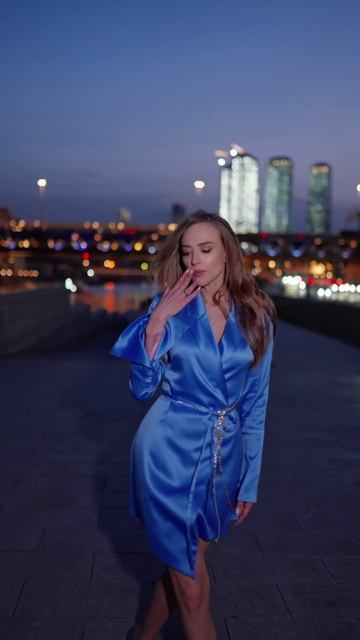 Не уходи побудь со мною 