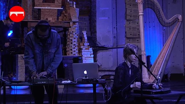 Электронные вариации с плёночными петлями на оперу «Кармен»