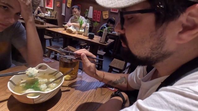 В Китае первый раз!Исследуем рынки одежды в Гуанчжоу, китайская еда, отель Oakwood premier guangzhou