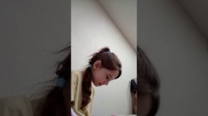 самый страшный вечер.Мне кто-то постучал в дверь 😱.Некогда не открывай дверь незнакомцу