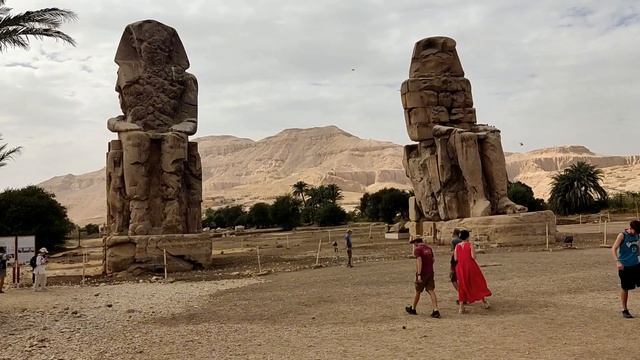 Знаменитые Колоссы Мемнона, Луксор