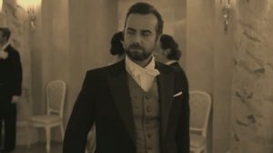 Без тебя за тучи прячется луна...