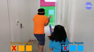 Box Fort Maze Ultimate Nerf Battle Challenge ! Boys Vs. Girls