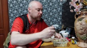 Мукбанг. 89-я Таманская Армянская дивизия. Ем печень тушеную с рисом.