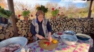 Традиционная деревенская кухня в сезон сбора урожая  Азербайджанская   Деревенская Кухня  Рецепты