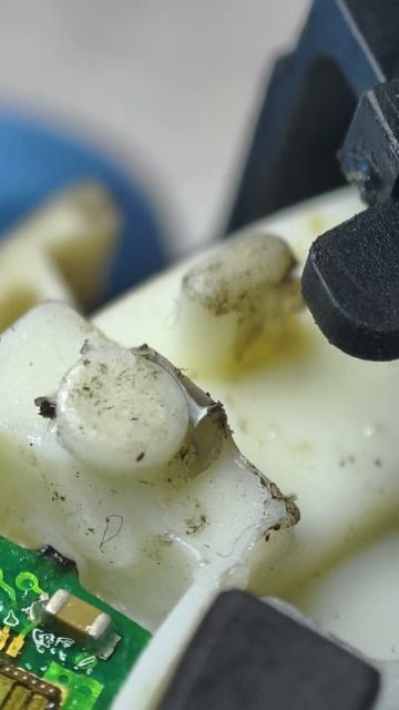 C159300 Ремонт датчика момента рулевой рейки Mercedes GLK, модуль усилия на руле