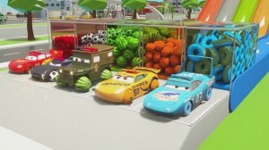 Изучаем цвета с помощью машинок Маккуина, грузовика Мак и уличных транспортных средств для детей