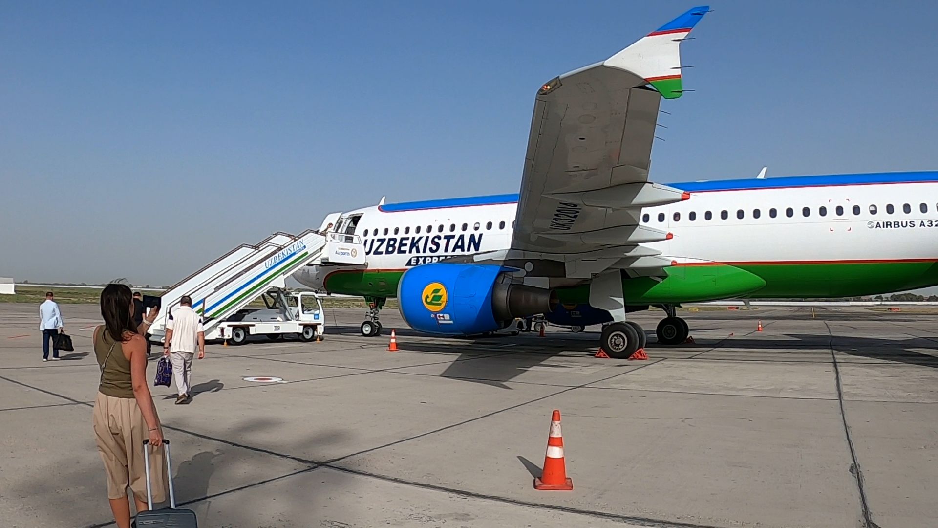 В Ташкент 🇺🇿 на Airbus A320 из Бухары (BHK) | рейс HY022, Uzbekistan Airways