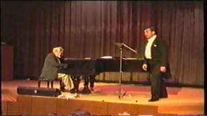 Симон Шурин — «Черный ворон» (на стихи А. Жигулина). Исполняет Олим Садуллаев. Запись 1994 г.