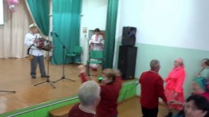 Марийский танец. На тальянке Александр Исинбаев. Видео Василия Хайбуллина