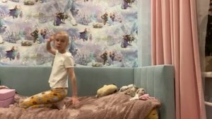 Растяжка с Настей