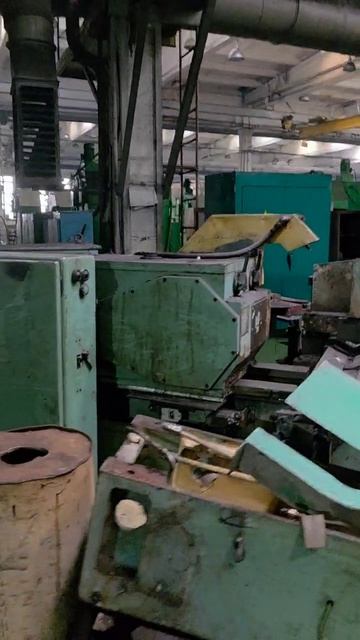 Станок автомат отрезной круглопильный 8Г663