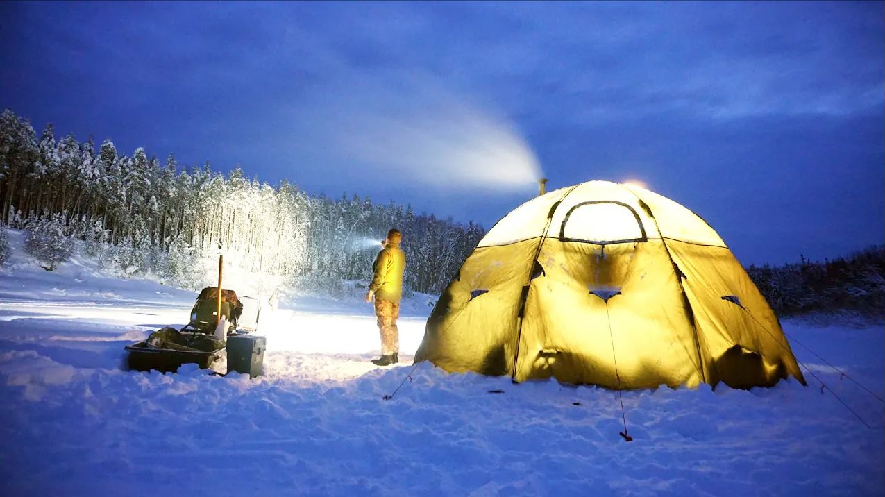2 ДНЯ НА ЛЬДУ! / НОВОГОДНИЕ КАНИКУЛЫ В ТАЙГЕ / РЫБАЛКА С БАТЕЙ на жерлицы (Архив 2022)