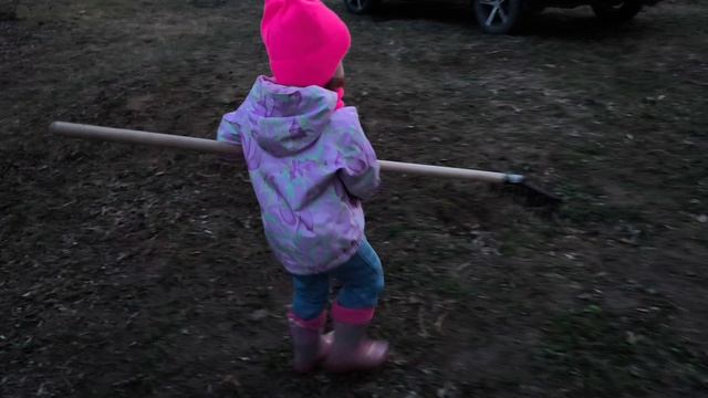 Субботник. Девочки припевочки.