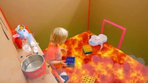 Челлендж Лабиринт из коробок с Крисом