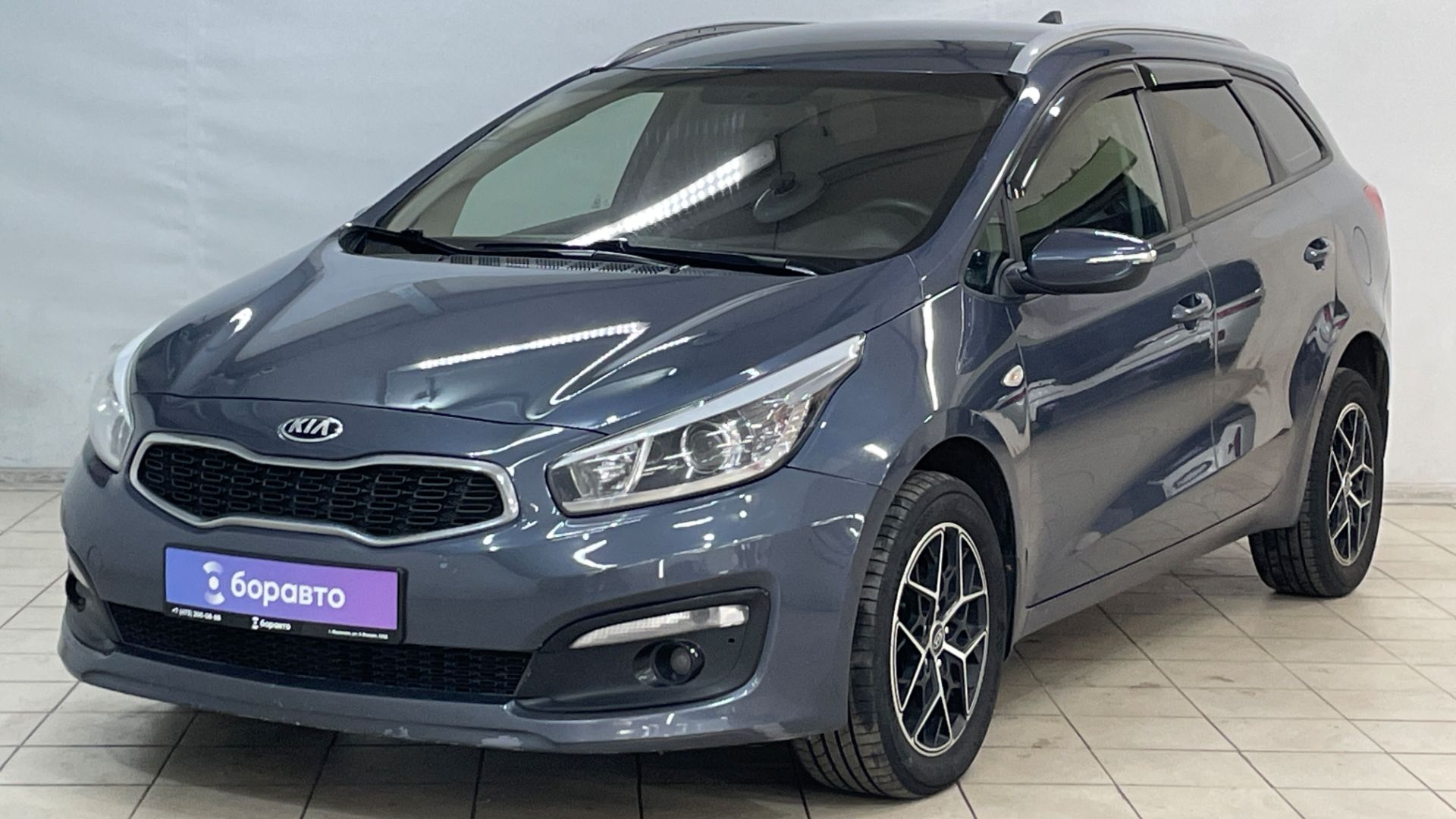 KIA CEED смотреть онлайн