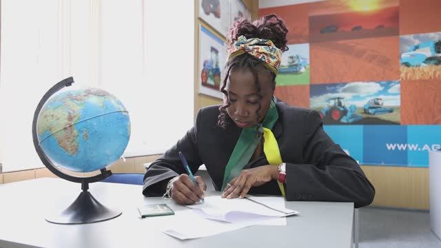 «Русский язык живой как жизнь»: Волгоградский ГАУ завершил неделю русского языка