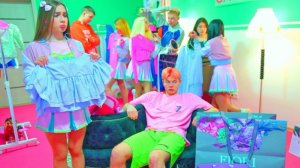 ДЕВОЧКИ ЧЕРЛИДЕРШИ РАЗВЕЛИ ПАРНЕЙ НА ШОПИНГ!!! РЕАКЦИЯ СМАЙЛА НА ВЫБОР ДИАНЫ!!!